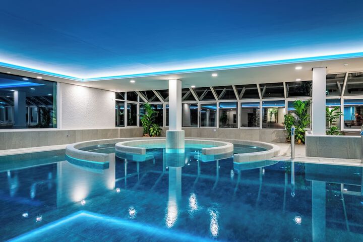 Pool 29 of 75
