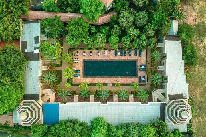 Hotel 54 of 58
