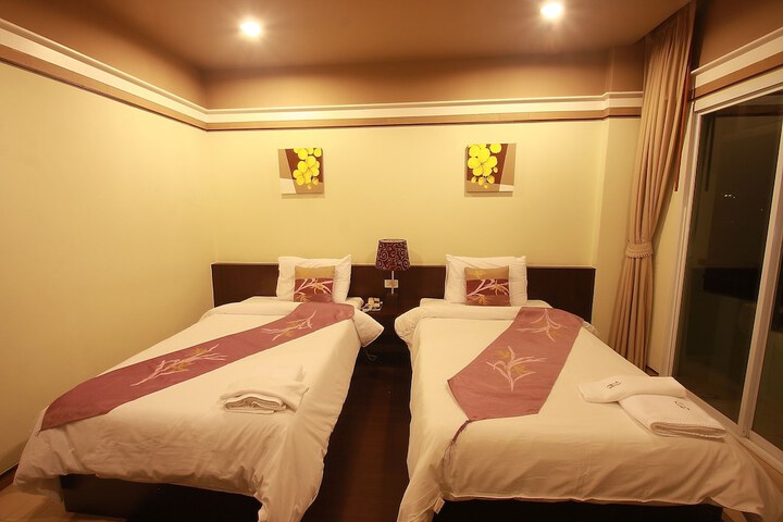 Room 19 of 52
