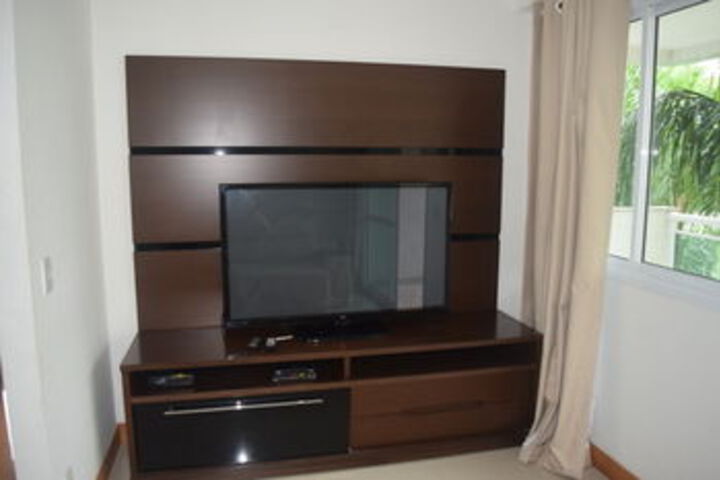 Room 9 of 15