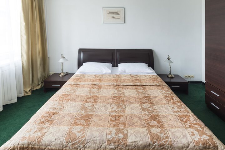 Room 14 of 35