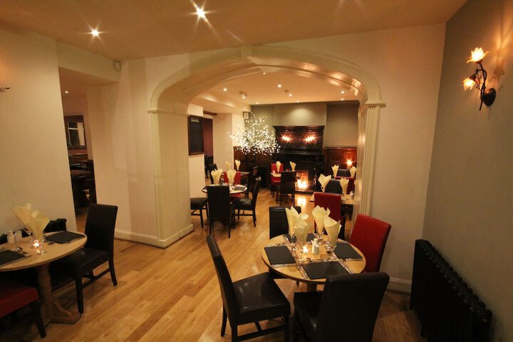 Dining 78 of 116