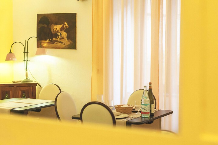 Dining 59 of 89