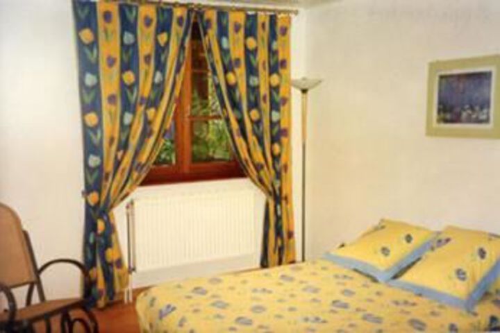 Room 13 of 26