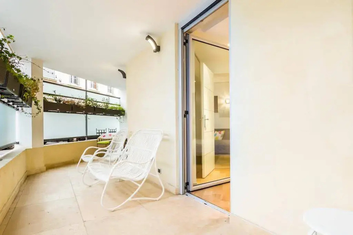Terrace/Patio 7 of 18