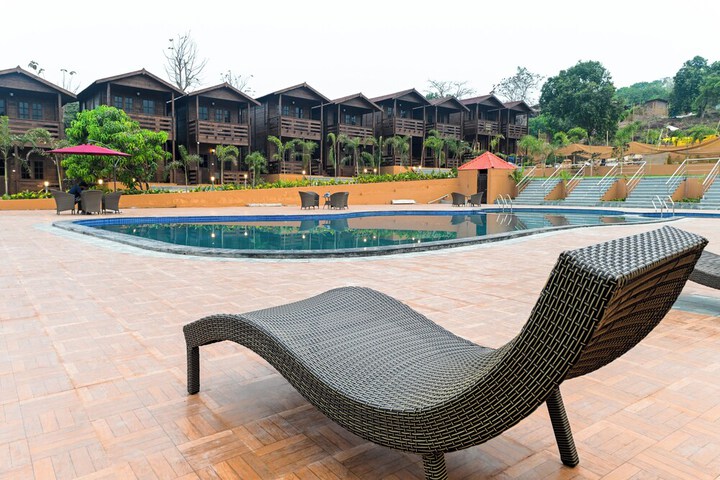 Pool 16 of 23