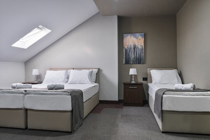 Room 5 of 55