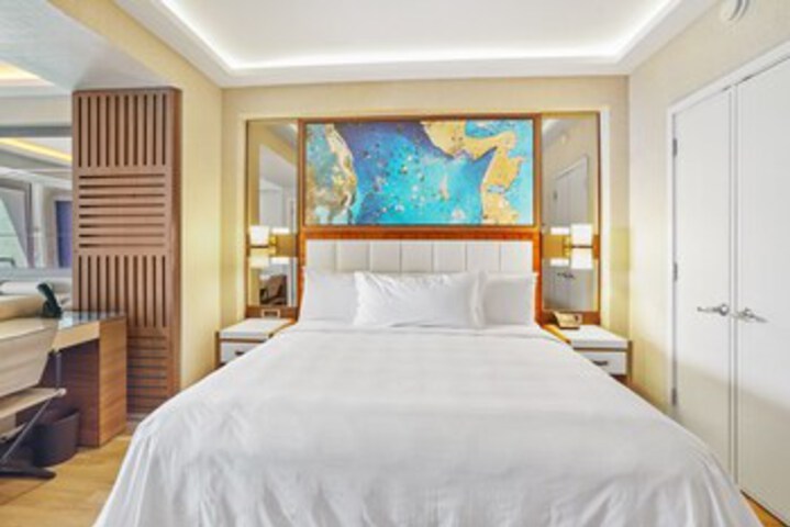Room 78 of 82