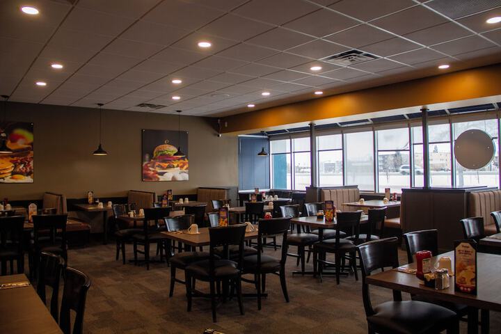 Dining Photos