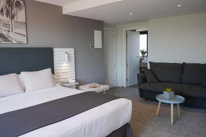 Room 14 of 71