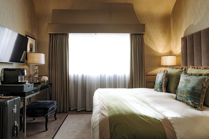 Room 40 of 224