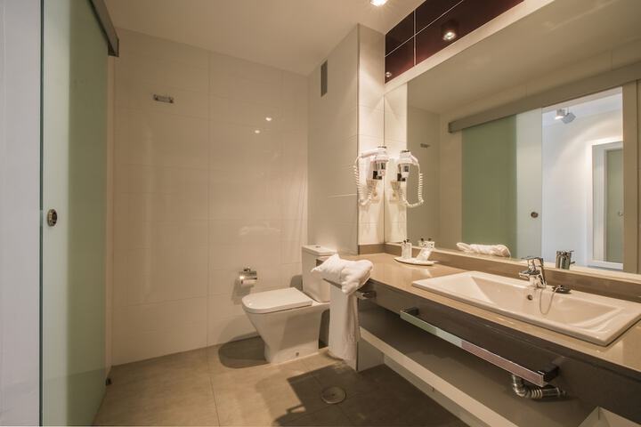 Bath Interior