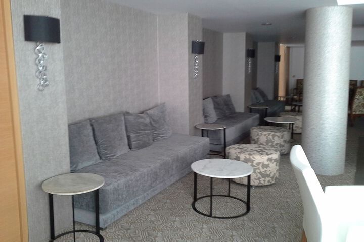 Hotel Interior 5 of 31