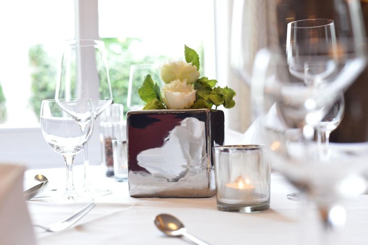 Dining 47 of 51