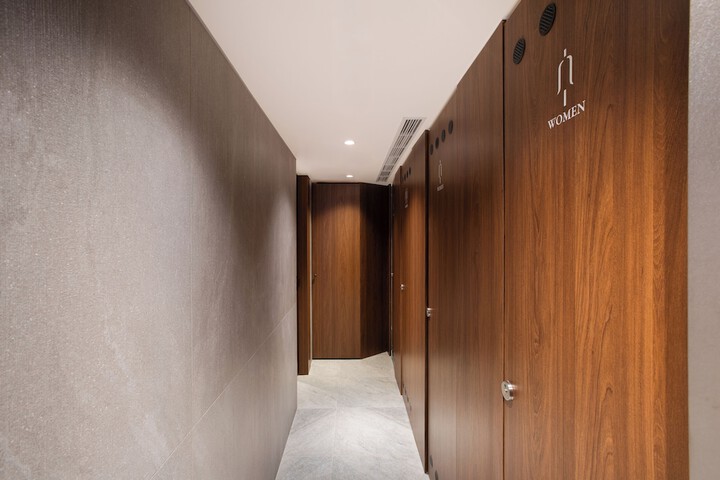 Room 44 of 59