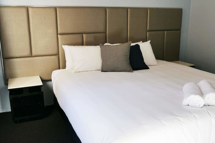 Room 20 of 37
