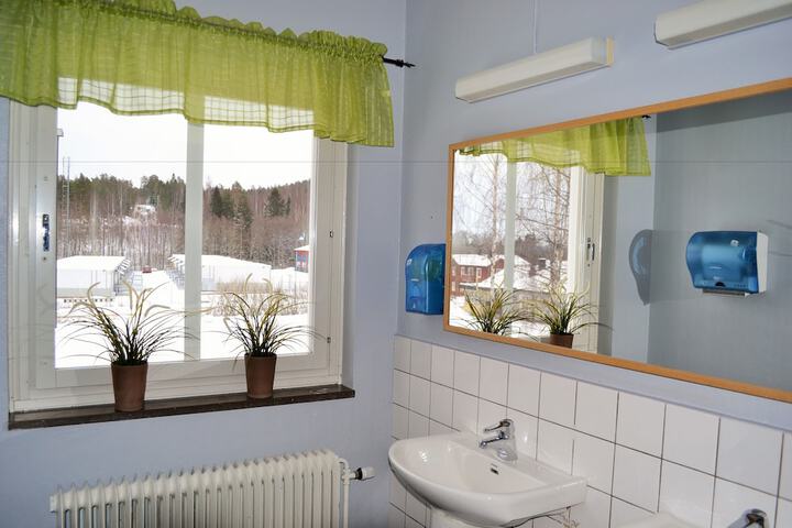 Clean Restrooms