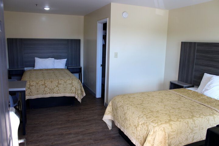 1 Double Bed (4 of 5)