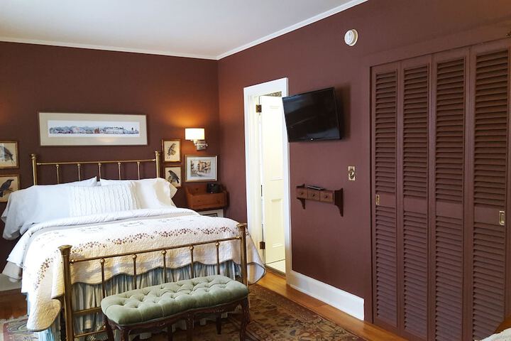 Room 5 of 41