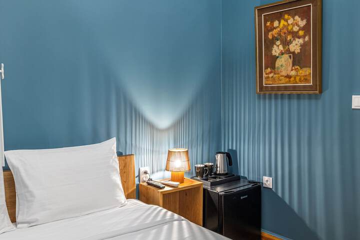 Room 20 of 112