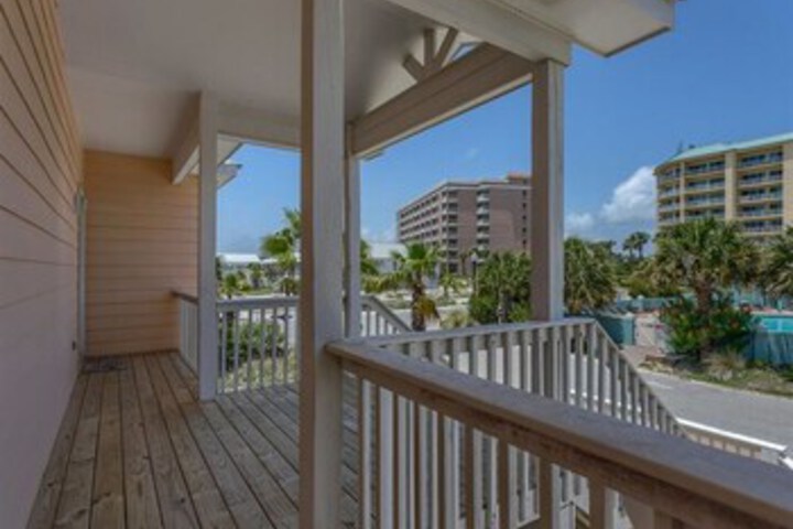 Terrace/Patio 13 of 95