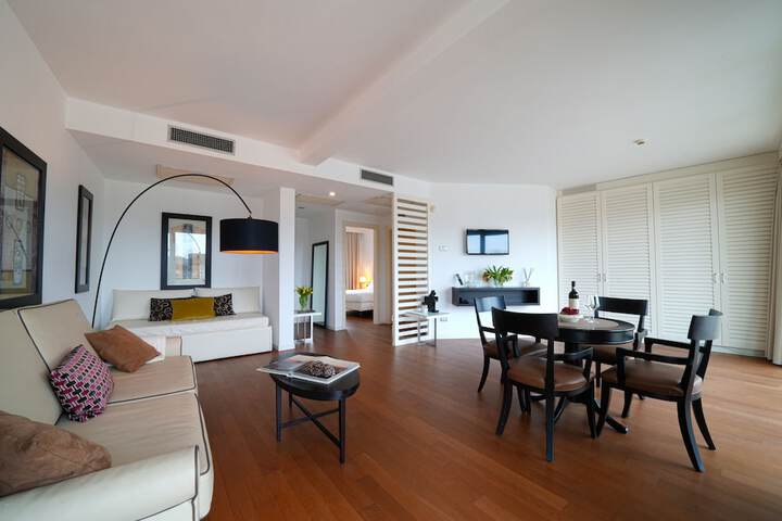 Room 27 of 119