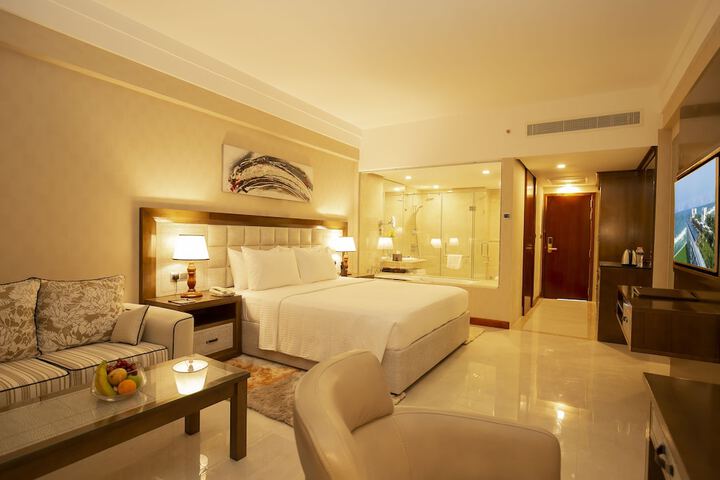 Room 16 of 89