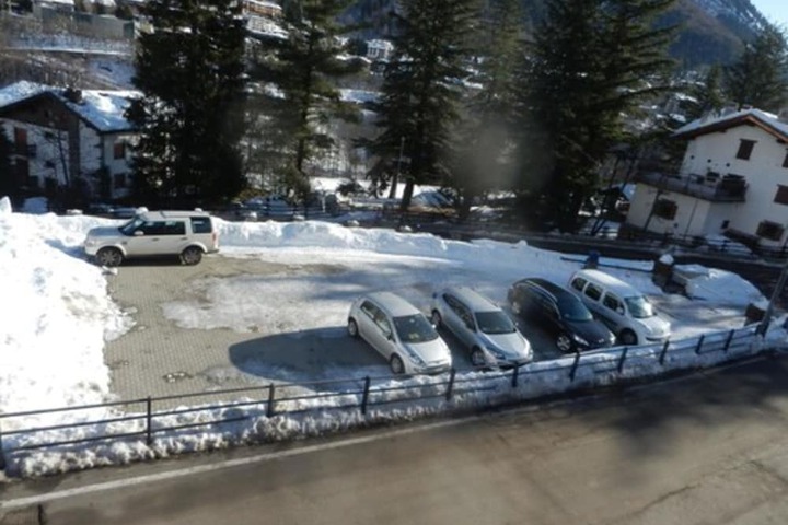 RV or truck parking