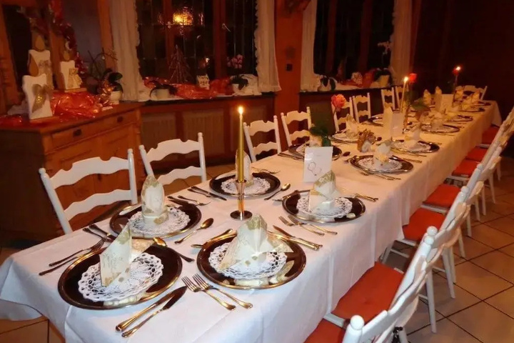 restaurant