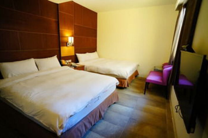 Room 42 of 52