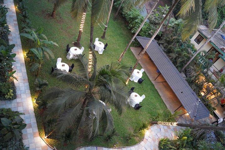 Hotel Exterior 101 of 116