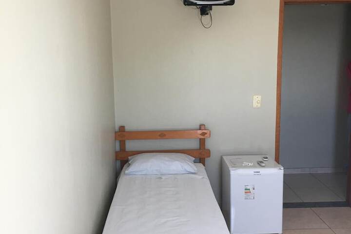 Room 18 of 41