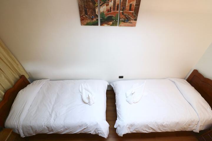 Room 16 of 56