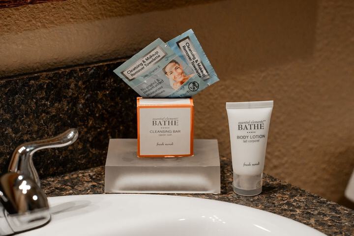 Bathroom amenities