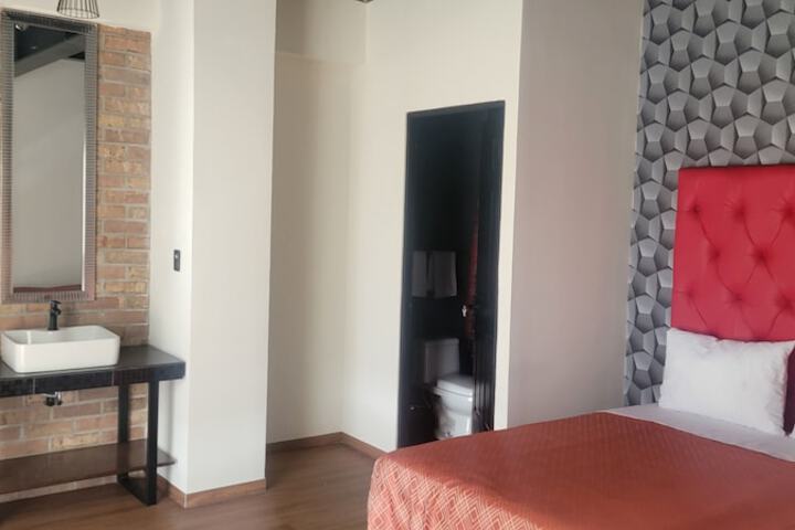 Room 8 of 42