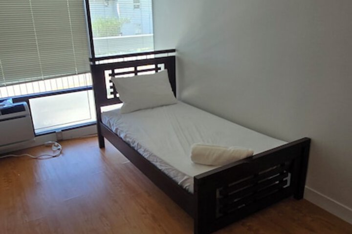 Room 13 of 29