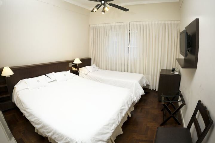 Room 4 of 26