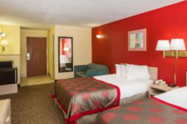 Image of Ramada by Wyndham Sioux Falls