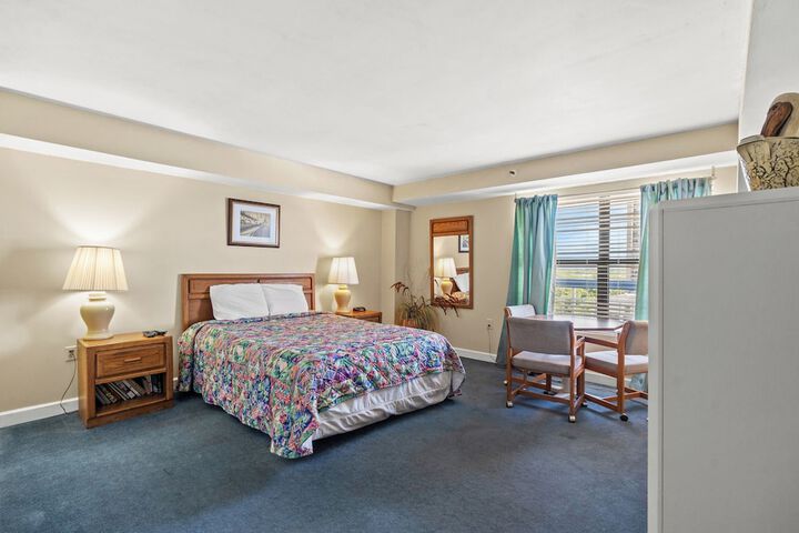 Room 7 of 138