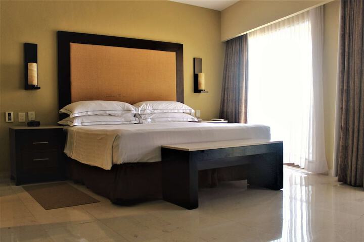Room 27 of 186