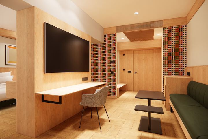 Room 10 of 25