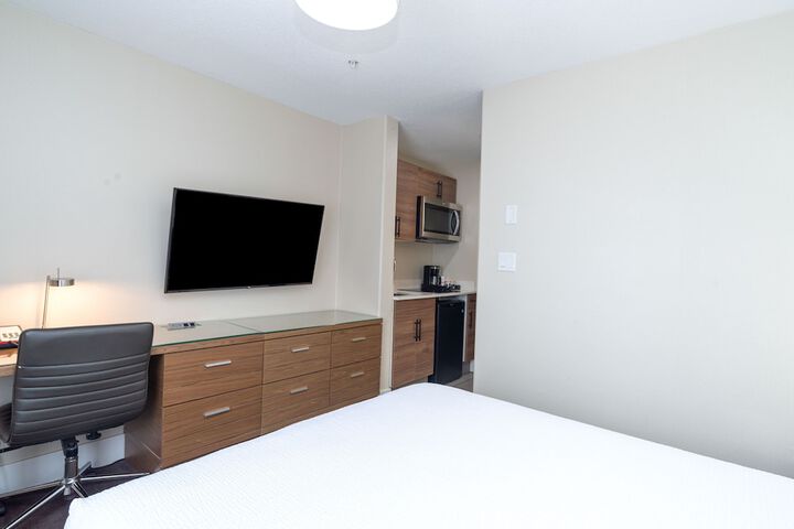 Room 26 of 55