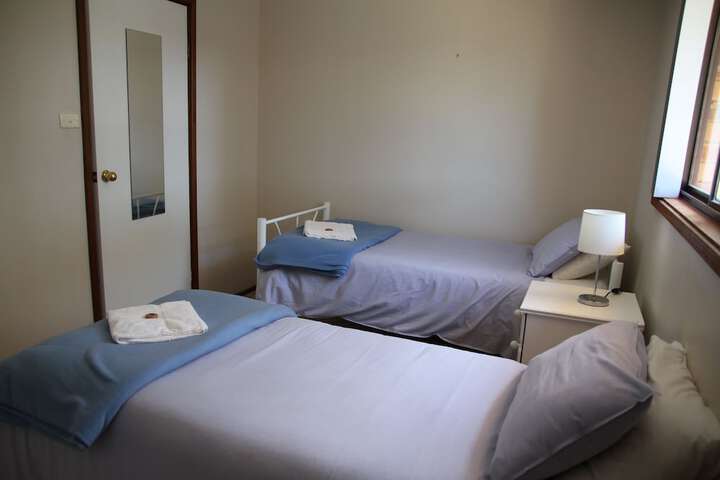 Room 49 of 95