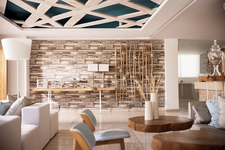 Lobby Photos