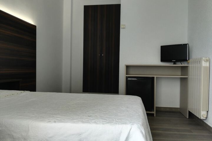 Room 7 of 59