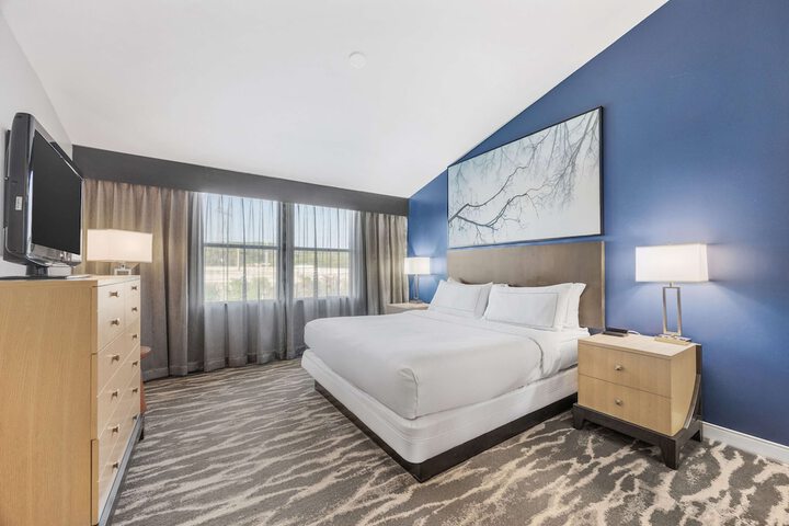 Room 5 of 24
