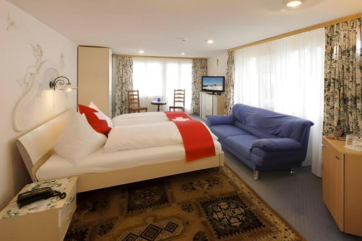 Inside Room Photo