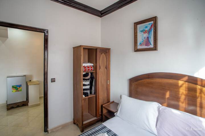 Room 14 of 87