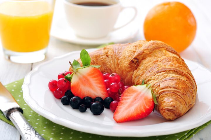 Breakfast/Coffee Service 124 of 151