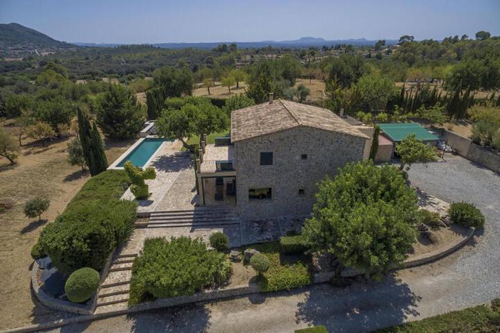 Finca Alzina